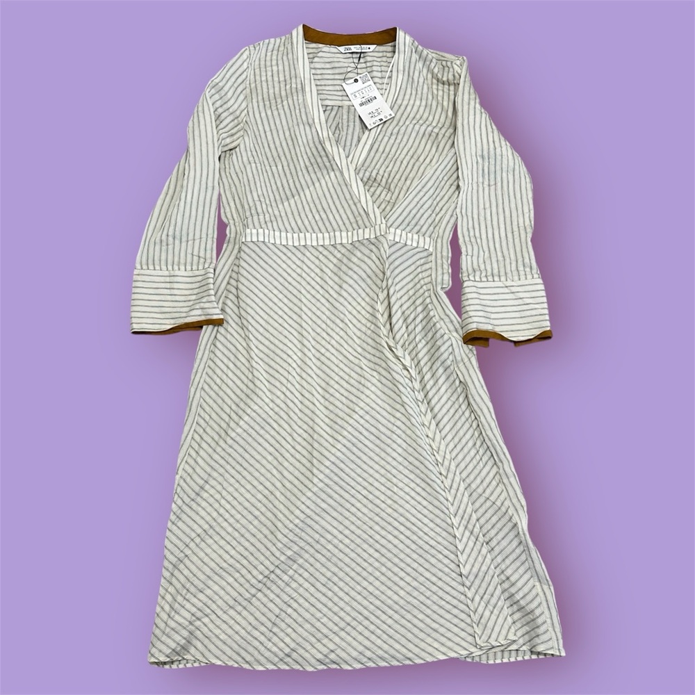 Zara Gray and Cream Swim Coverup with Wrap Design